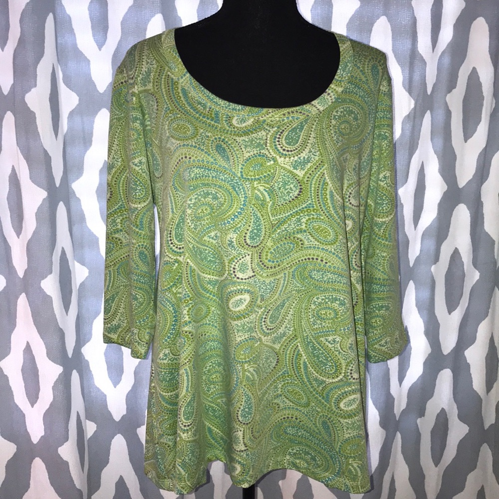 Olian Maternity top